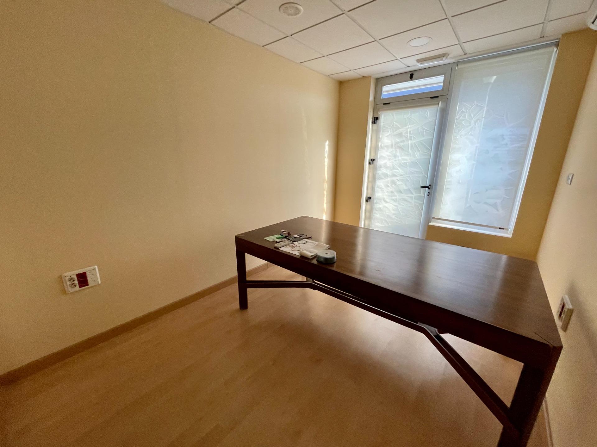 Local en venta en El Juncal - Vallealto