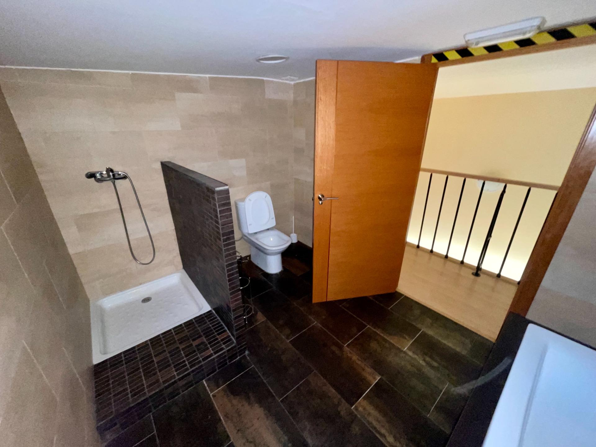 Local en venta en El Juncal - Vallealto