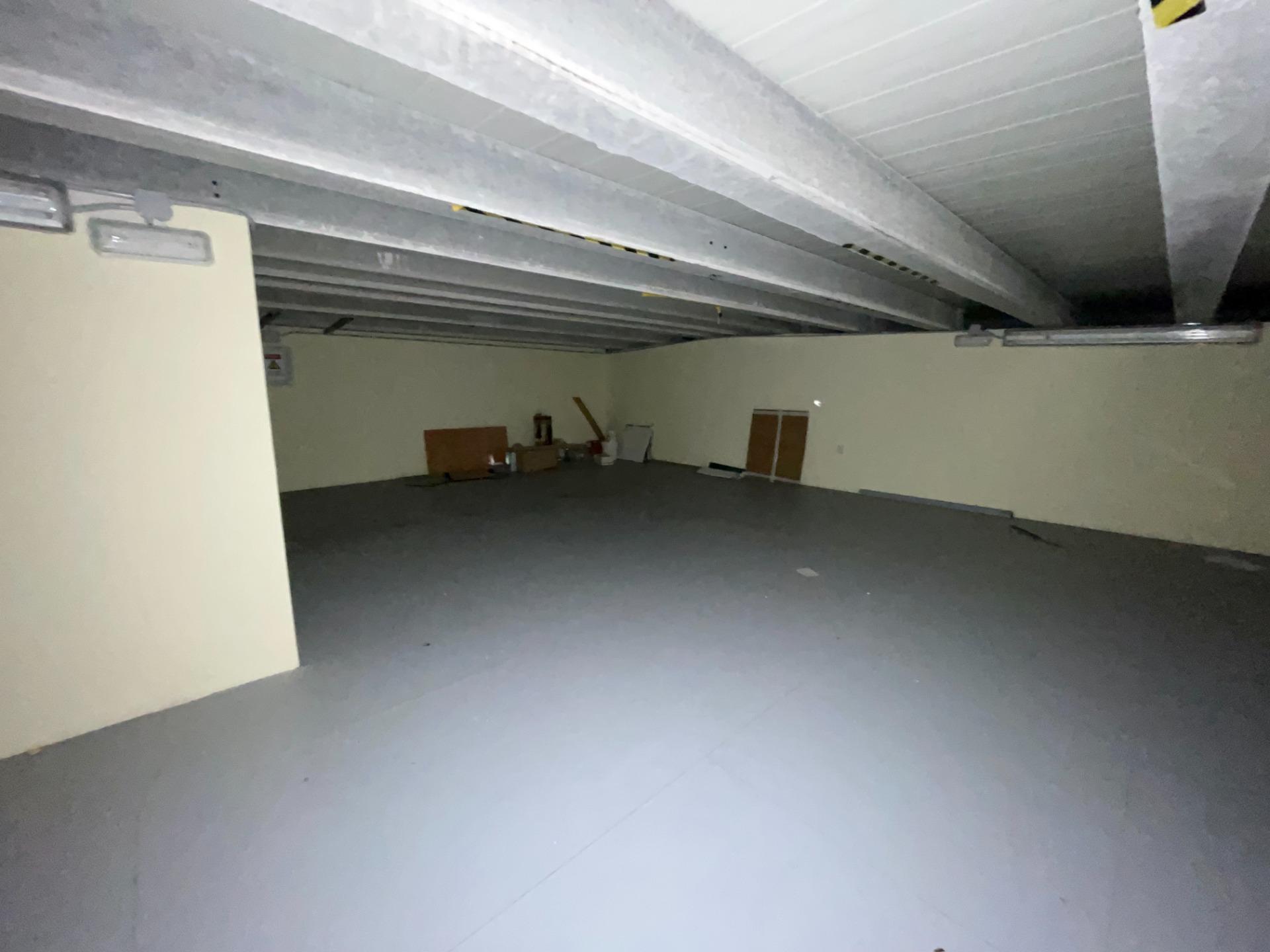 Local en venta en El Juncal - Vallealto