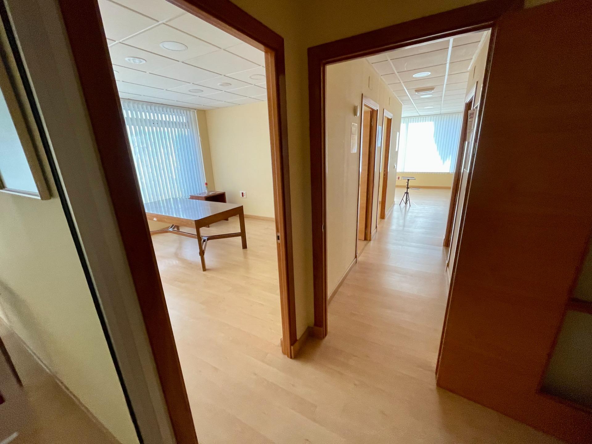Local en venta en El Juncal - Vallealto