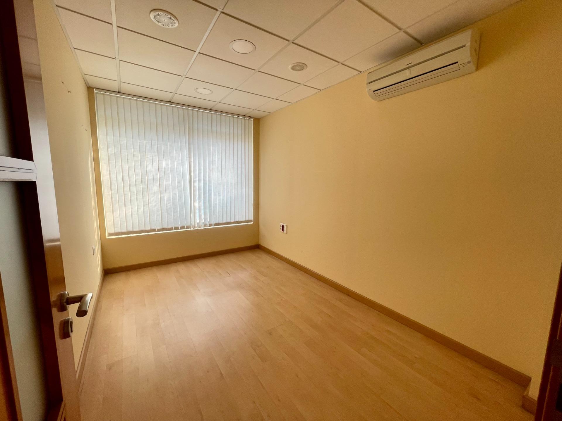 Local en venta en El Juncal - Vallealto